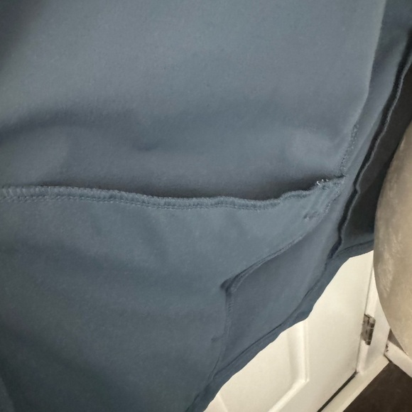 Reebok zip up running jacket. Sz XXL. Greenish grey in color - Picture 6 of 7